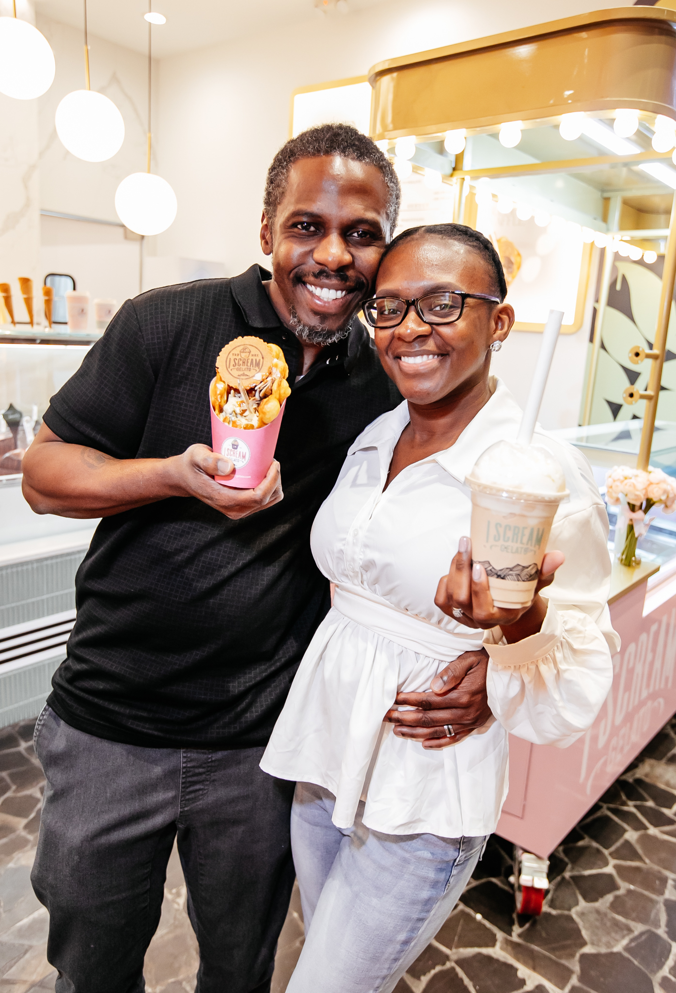 I_Scream_Gelato_Cute_Couple_Bubble_Waffle_Milkshake_Wynwood