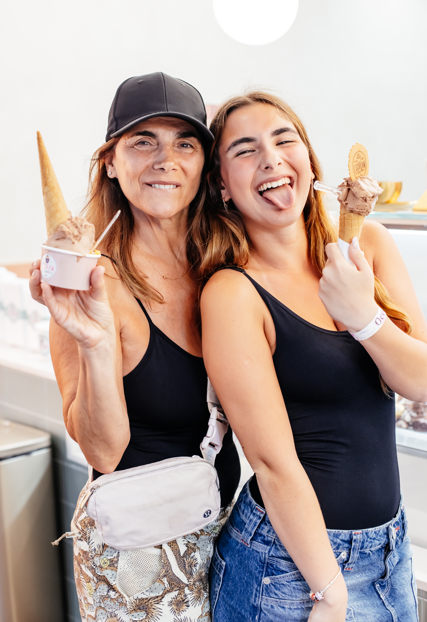 I_Scream_Gelato_Two_Girls_Having_Fun_Wynwood