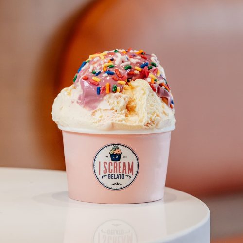 Donuts_Gelato_Cup_On_Table