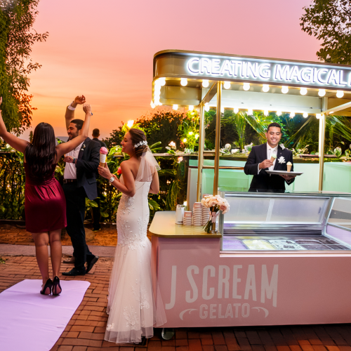 Ice Cream Cart, Gelato Cart, Dessert Cart For Events and Catering Miami, Fort Lauderdale.