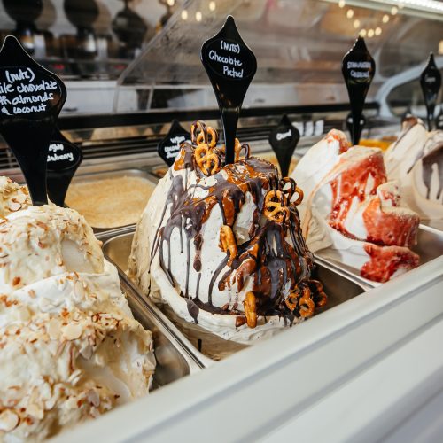 I_Scream_Gelato_Display_Case_Assorted_Flavors